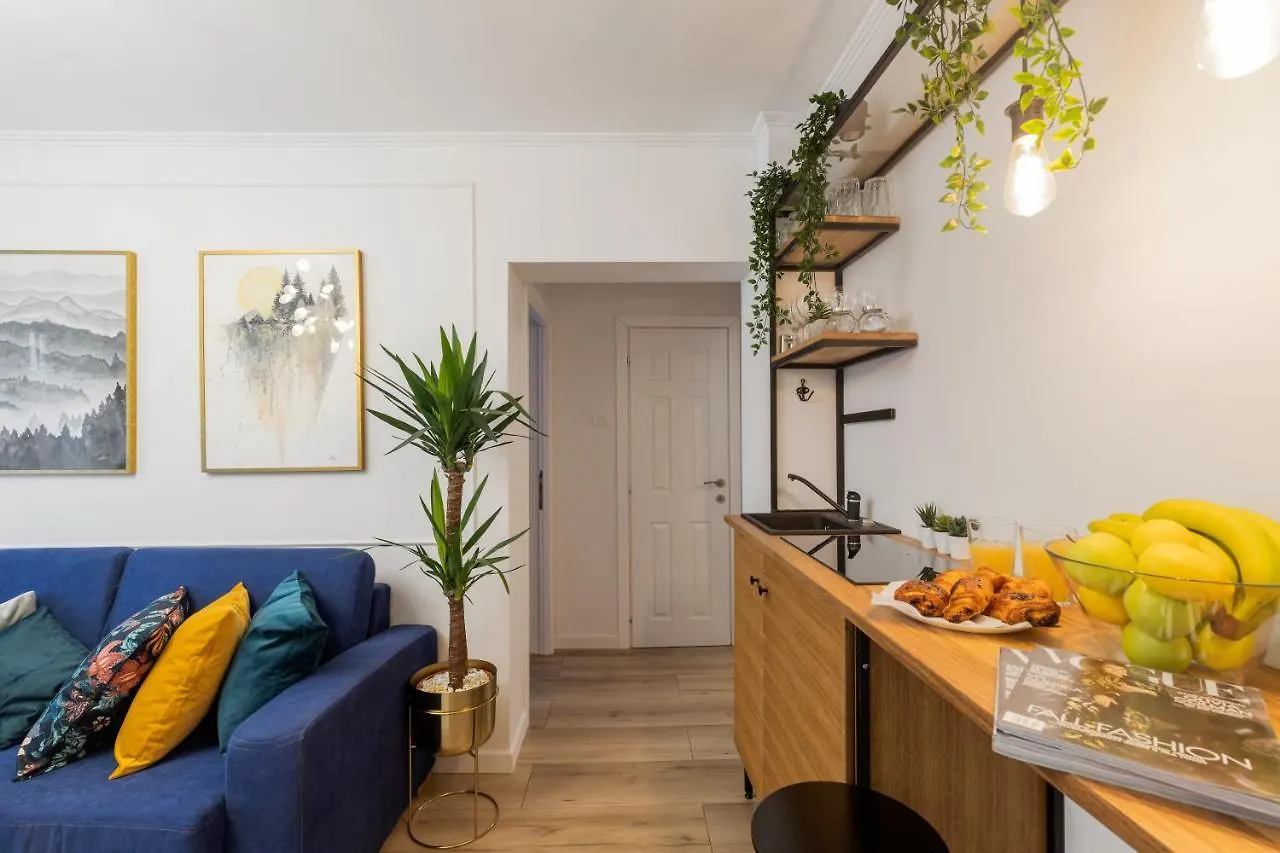 Eclectic 3 Bedroom Calea Victoriei By Urbanesq Bucarest Roumanie