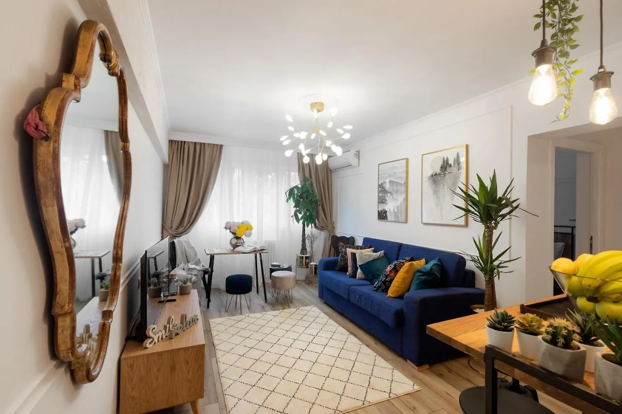 Eclectic 3 Bedroom Calea Victoriei By Urbanesq Bucharest